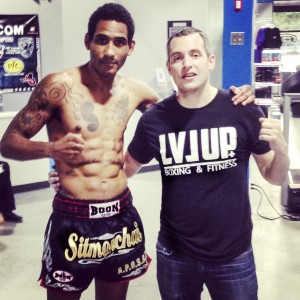 Dorian Price Sitmonchai & Coach Jason Farrell